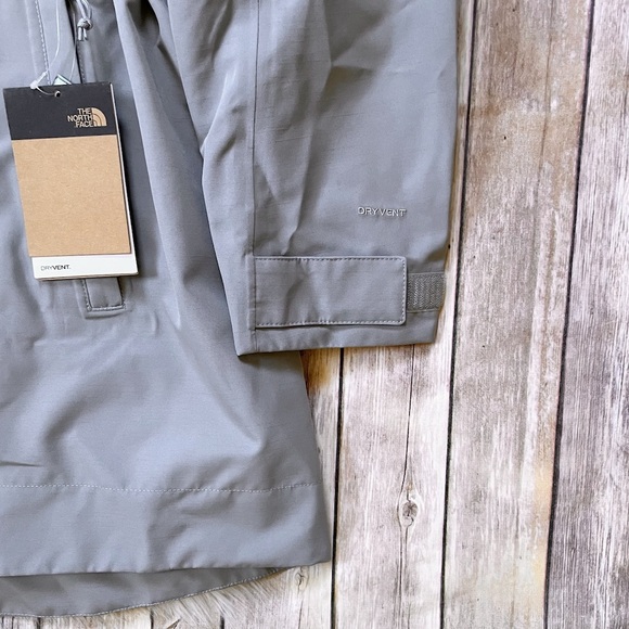 The North Face Women's Plus Westoak City Trench In Grey - Picture 5 of 10
